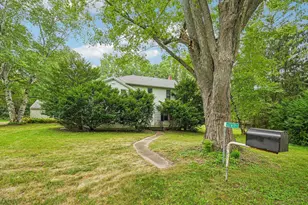 S63W34771 Piper Rd, Eagle, WI 53119 - Photo 7