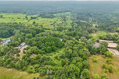 S63W34771  Piper Rd, Eagle, WI 53119 - Photo 61