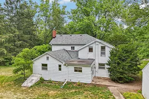 S63W34771 Piper Rd, Eagle, WI 53119 - Photo 5