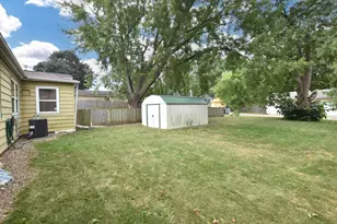 4655 N 69th St, Milwaukee, WI 53218 - Photo 23