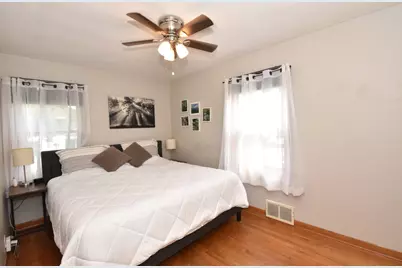 4655 N 69th St, Milwaukee, WI 53218 - Photo 5