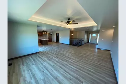 3422  Horton St, Holmen, WI 54636 - Photo 3