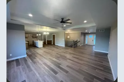 3422  Horton St, Holmen, WI 54636 - Photo 3