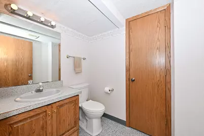 3998 S Victoria Cir, New Berlin, WI 53151 - Photo 23