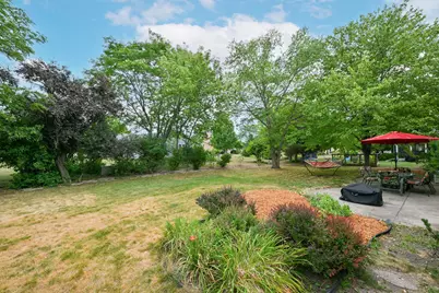 3998 S Victoria Cir, New Berlin, WI 53151 - Photo 25