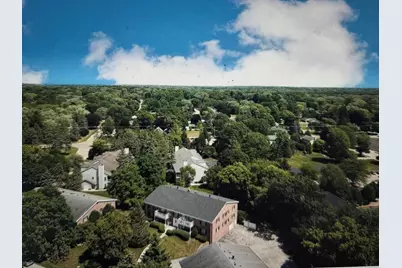 139  Heidel Rd #7, Thiensville, WI 53092 - Photo 1