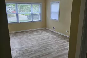 5914 N 37th St, Milwaukee, WI 53209 - Photo 3