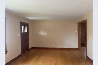 4626 N Ironwood Ln, Glendale, WI 53209 - Photo 3