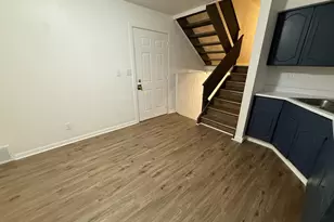 9031 N 95th St, Milwaukee, WI 53224 - Photo 5