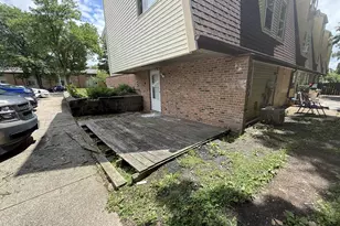 9031 N 95th St, Milwaukee, WI 53224 - Photo 35