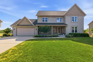 8224 S Shadwell Cir, Franklin, WI 53132 - Photo 31