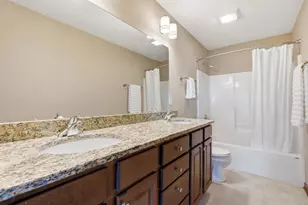 8224 S Shadwell Cir, Franklin, WI 53132 - Photo 17