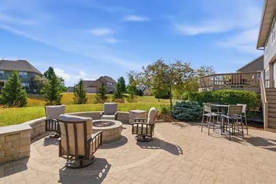 8224 S Shadwell Cir, Franklin, WI 53132 - Photo 25