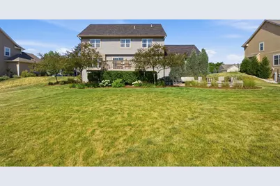 8224 S Shadwell Cir, Franklin, WI 53132 - Photo 29