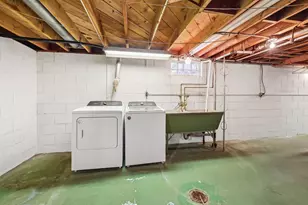 2745 E Bolivar Ave, Saint Francis, WI 53235 - Photo 29