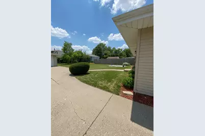 3359 S 83rd St, Milwaukee, WI 53219 - Photo 3