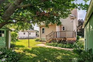 408 E Broadway St, Viroqua, WI 54665 - Photo 3
