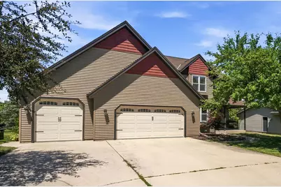 258  Clover Ln, Fredonia, WI 53021 - Photo 1