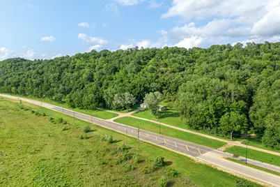 809  Holmen Dr, Holmen, WI 54636 - Photo 11