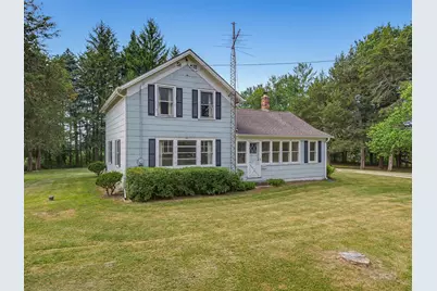 W340N8177  Townline Rd, Lac La Belle, WI 53066 - Photo 1
