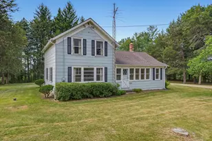 W340N8177 Townline Rd, Lac La Belle, WI 53066 - Photo 3