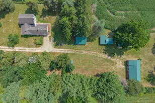 W340N8177 Townline Rd, Lac La Belle, WI 53066 - Photo 27