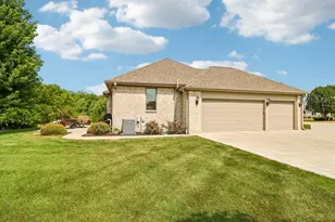 6735 Blue River Way, Racine, WI 53402 - Photo 71