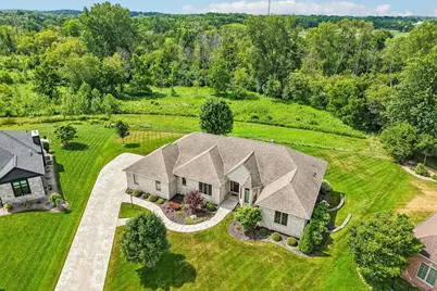 6735  Blue River Way, Racine, WI 53402 - Photo 81