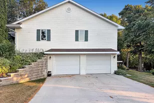 404 Bittersweet Ln, Plymouth, WI 53073 - Photo 3