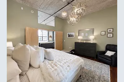 311 E Erie St #217, Milwaukee, WI 53202 - Photo 23