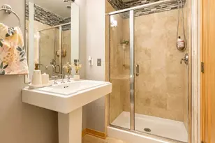 311 E Erie St, Milwaukee, WI 53202 - Photo 31