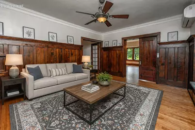 8000  Warren Ave, Wauwatosa, WI 53213 - Photo 15