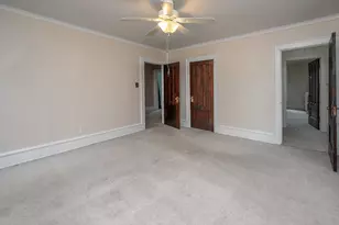 8000 Warren Ave, Wauwatosa, WI 53213 - Photo 29