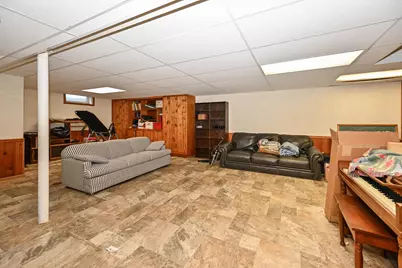 15260  Cascade Dr, Elm Grove, WI 53122 - Photo 37