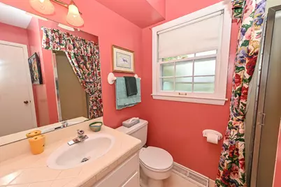 15260  Cascade Dr, Elm Grove, WI 53122 - Photo 35