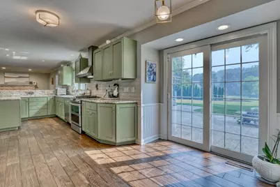 8246  Firwood Ln, Greendale, WI 53129 - Photo 11