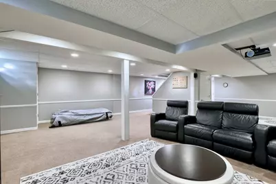 8246  Firwood Ln, Greendale, WI 53129 - Photo 45