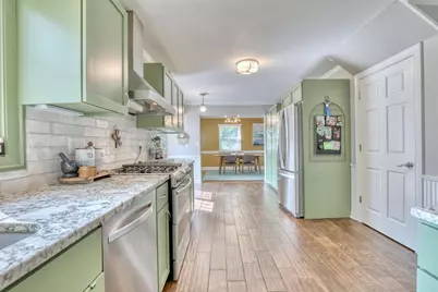 8246  Firwood Ln, Greendale, WI 53129 - Photo 15