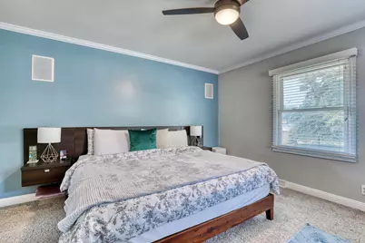 8246  Firwood Ln, Greendale, WI 53129 - Photo 33