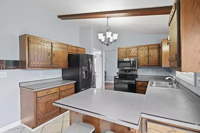 312 N 7th St, Racine, WI 53185 - Photo 7