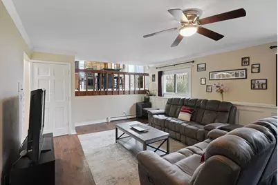 312 N 7th St, Racine, WI 53185 - Photo 11