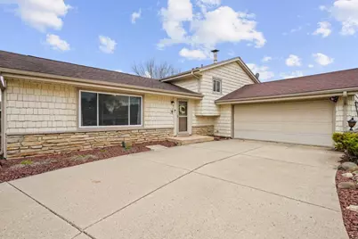 312 N 7th St, Racine, WI 53185 - Photo 1