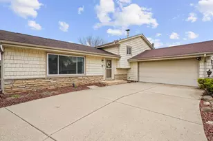 312 N 7th St, Racine, WI 53185 - Photo 1