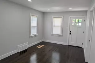 3130 S Clement Ave, Milwaukee, WI 53207 - Photo 9