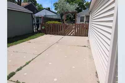 3130 S Clement Ave, Milwaukee, WI 53207 - Photo 7