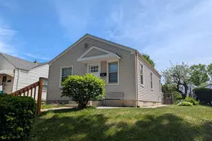 3130 S Clement Ave, Milwaukee, WI 53207 - Photo 3