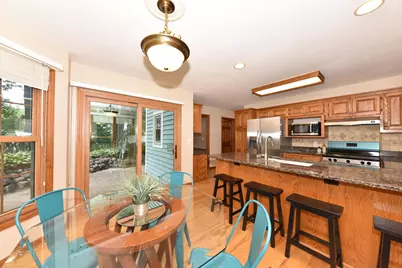 2902  Berkshire Dr, Waukesha, WI 53188 - Photo 9