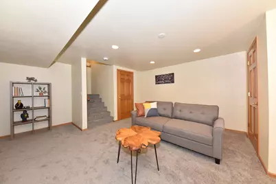2902  Berkshire Dr, Waukesha, WI 53188 - Photo 31