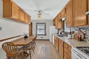 5380 N 107th St, Milwaukee, WI 53225 - Photo 9
