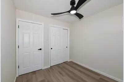 8034 W Grantosa Dr, Milwaukee, WI 53218 - Photo 23
